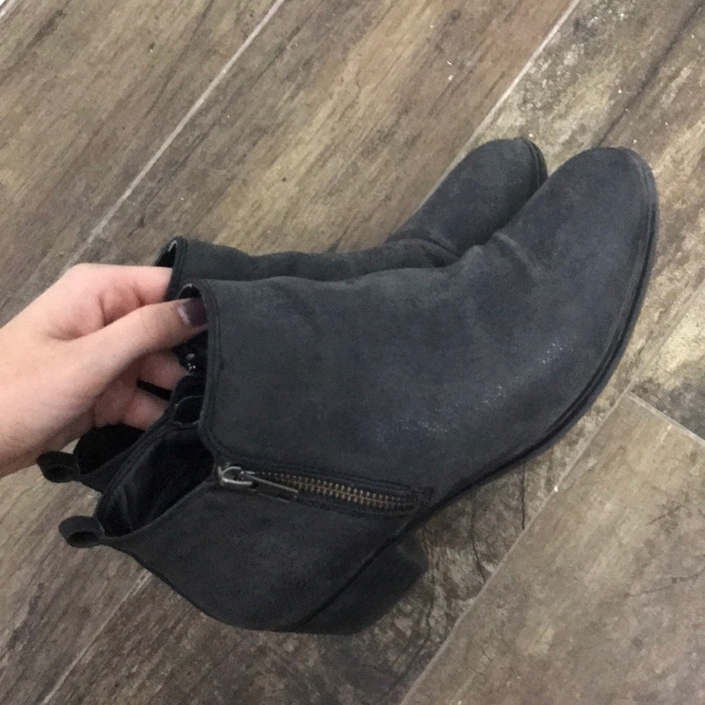 Buy 1 get 1 free SALE🌻Black Booties